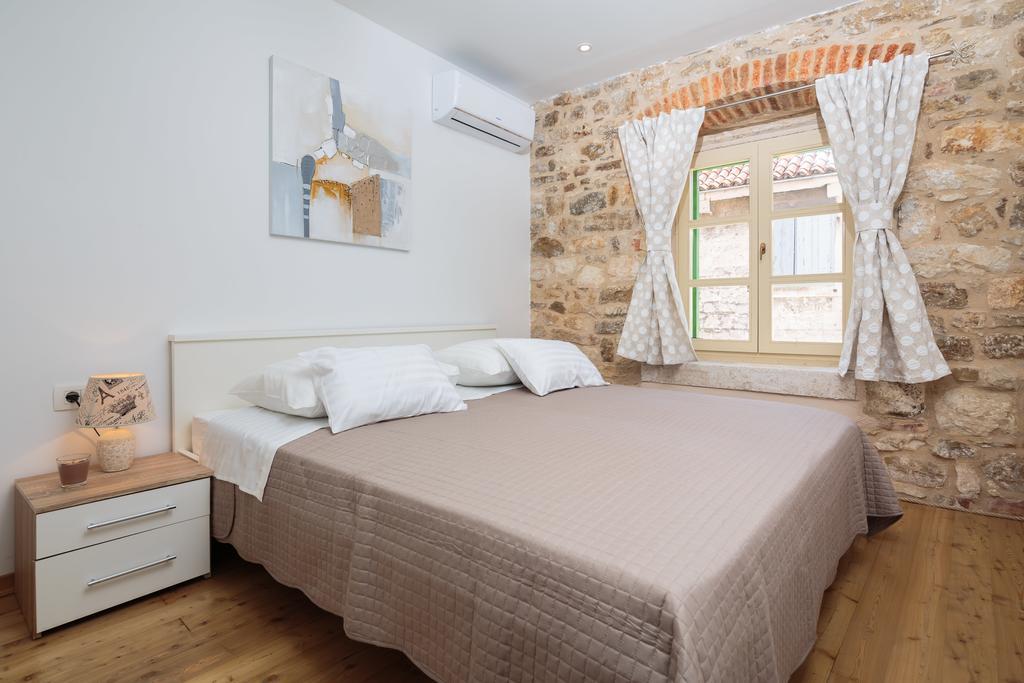 Cindro Apartment With Terrace Split Exterior foto